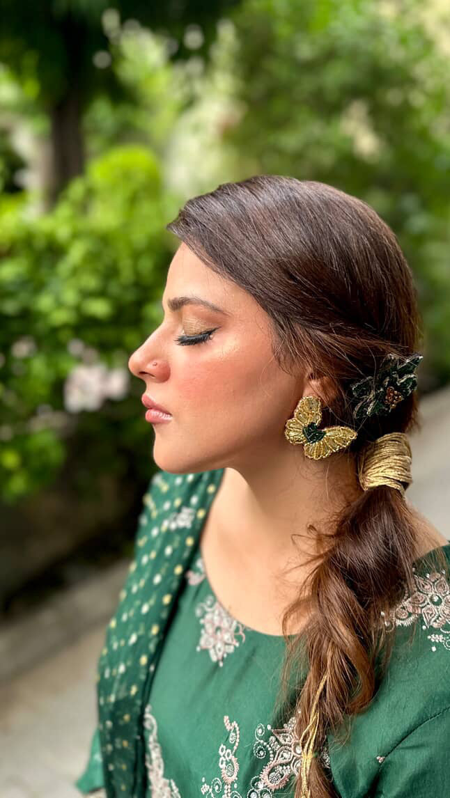 Sunehri necklace set