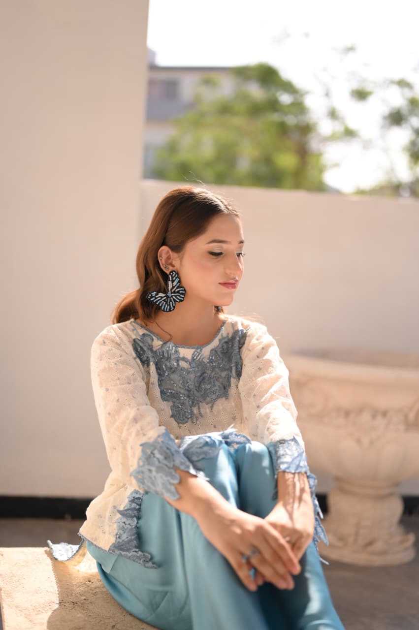 Farasha earring