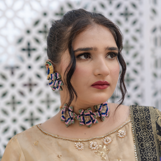 Laila set